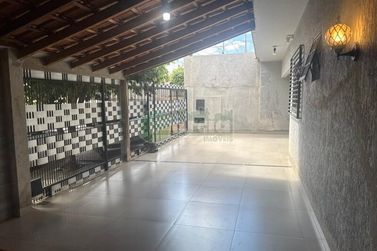 Casa &agrave; venda - 130m&sup2; - Parque Bandeirantes