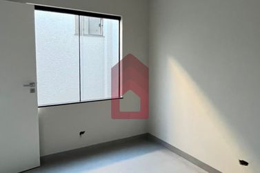 Casa &agrave; venda - 85m&sup2; - Portugu&ecirc;s