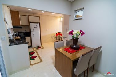 Sobrado &agrave; venda - 126m&sup2; - Jardim Laguna