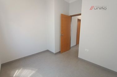 Casa &agrave; venda - 70m&sup2; - Jardim Caravelle