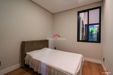 Casa &agrave; venda - 245m&sup2; - Zona III
