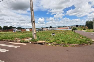 Sala Comercial &agrave; venda - 1800m&sup2; - Parque Jap&atilde;o