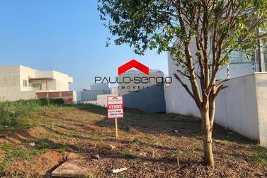 Terreno &agrave; venda - 180m&sup2; - PARQUE RESIDENCIAL INTERLAGOS I