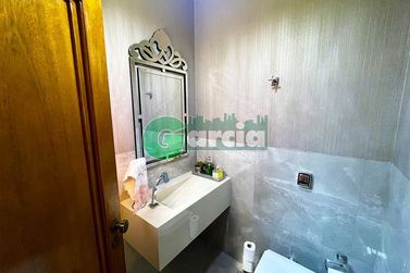 Casa &agrave; venda - 400m&sup2; - Zona II