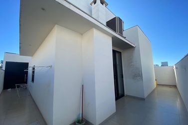 Casa &agrave; venda - 150m&sup2; - Condom&iacute;nio Paysage Essenza