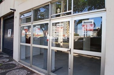 Sala Comercial para alugar - 37m&sup2; - Zona III