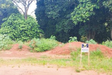 Ch&aacute;cara &agrave; venda - 5341m&sup2; - Estrada Morada do Sol