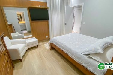 Casa &agrave; venda - 261m&sup2; - -