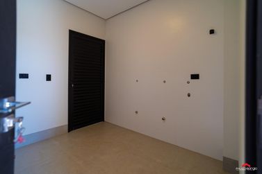 Casa &agrave; venda - 183m&sup2; - Jardim Interlagos II