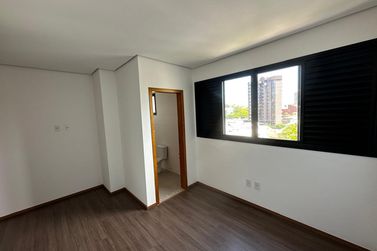 Apartamento &agrave; venda - 143m&sup2; - Zona I