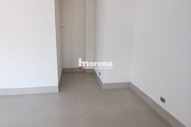 Sal&atilde;o Comercial para alugar - 97m&sup2; - Zona III