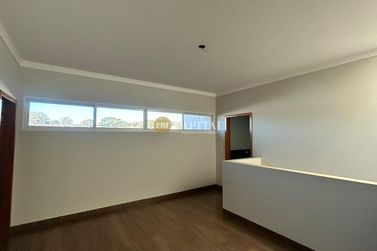 Sobrado para alugar - 145m&sup2; - Jardim dos P&aacute;ssaros