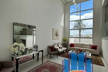 Casa &agrave; venda - 267m&sup2; - Ecoville Residence