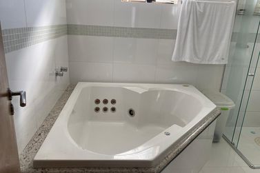 Apartamento &agrave; venda - 363m&sup2; - Zona III