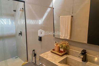 Casa &agrave; venda - 132m&sup2; - Jardim Santa Clara