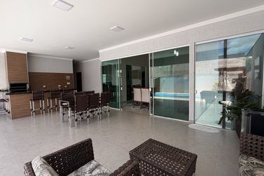 Casa &agrave; venda - 360m&sup2; - Jardim Tamoio