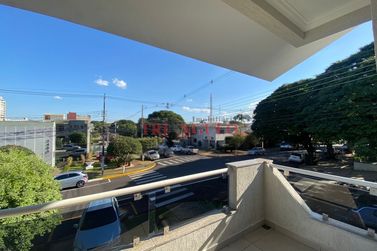 Sobrado &agrave; venda - 218m&sup2; - ZONA I-A