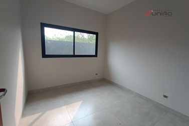 Casa &agrave; venda - 120m&sup2; - Jardim Porto Seguro