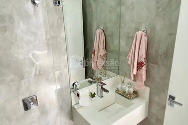 Casa &agrave; venda - 144m&sup2; - Jardim Castelo Branco