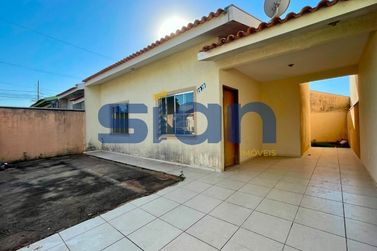 Casa para alugar - 127m&sup2; - Jardim Topazio