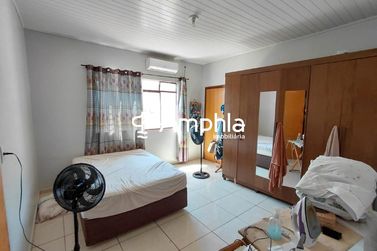 Casa &agrave; venda - 121m&sup2; - Centro