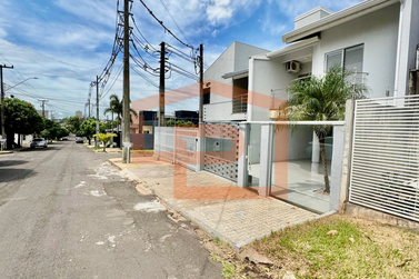 Sobrado &agrave; venda - 156m&sup2; - Parque Bandeirantes