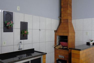 Casa &agrave; venda - 105m&sup2; - Jardim Cima