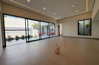 Casa &agrave; venda - 283m&sup2; - PARQUE RESIDENCIAL INTERLAGOS