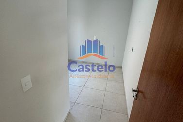 Casa &agrave; venda - 68m&sup2; - JARDIM COLORADO