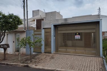 Casa &agrave; venda - 125m&sup2; - Jardim Imigrantes