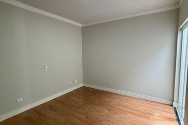 Casa &agrave; venda - 202m&sup2; - Zona 1a  Pr&oacute;ximo Ao Hospital Cemil