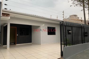 Casa &agrave; venda - 115m&sup2; - ZONA IV