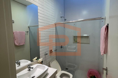 Casa &agrave; venda - 314m&sup2; - Jardim Petr&oacute;polis