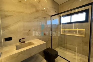 Sobrado &agrave; venda - 