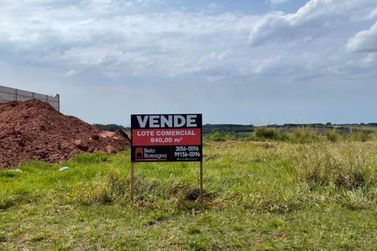 Terreno &agrave; venda - 840m&sup2; - Rodovia