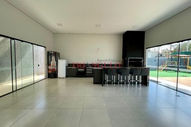 Casa &agrave; venda - 114m&sup2; - JARDIM SANTIAGO