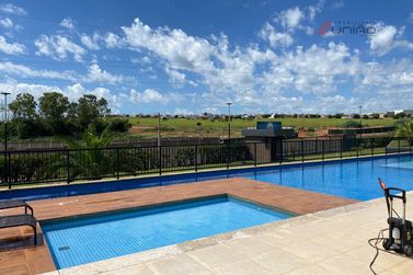 Terreno &agrave; venda - 250m&sup2; - Gleba Figueira