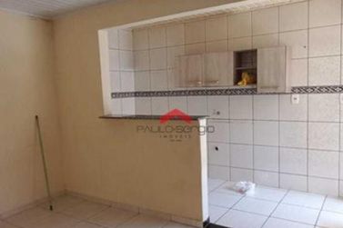 Casa &agrave; venda - 70m&sup2; - Conjunto Residencial Ouro Branco