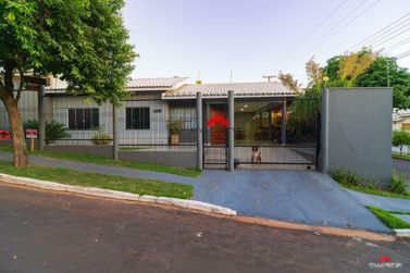 Casa &agrave; venda - 130m&sup2; - Parque do Lago