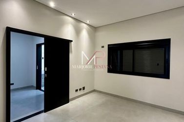 Casa &agrave; venda - 162m&sup2; - Avenida Paran&aacute;
