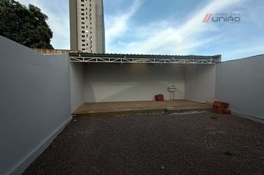 Casa &agrave; venda - 130m&sup2; - Zona VII