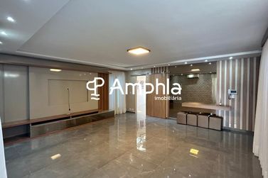 Casa &agrave; venda - 446m&sup2; - Cancelli