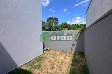 Casa &agrave; venda - 60m&sup2; - JARD. SANTA C&Eacute;CILIA