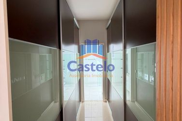 Casa &agrave; venda - 256m&sup2; - JARDIM BIRIGUI