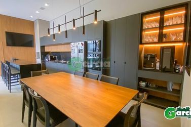 Casa &agrave; venda - 276m&sup2; - -