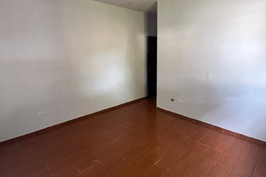 Casa para alugar - 80m&sup2; - Jardim Tangar&aacute;