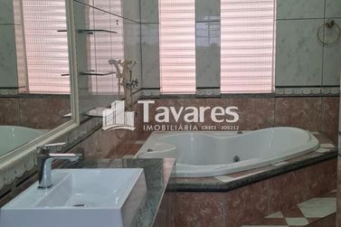 Casa &agrave; venda - 380m&sup2; - Zona I
