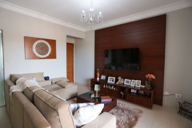 Apartamento &agrave; venda - 206m&sup2; - Zona I