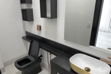 Sobrado &agrave; venda - 360m&sup2; - Condom&iacute;nio Royal Garden