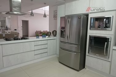 Casa &agrave; venda - 520m&sup2; - Cond. Ecoville Residence